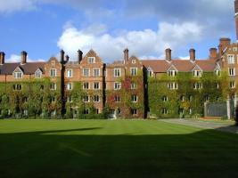 Selwyn College Great Court, Cambridge